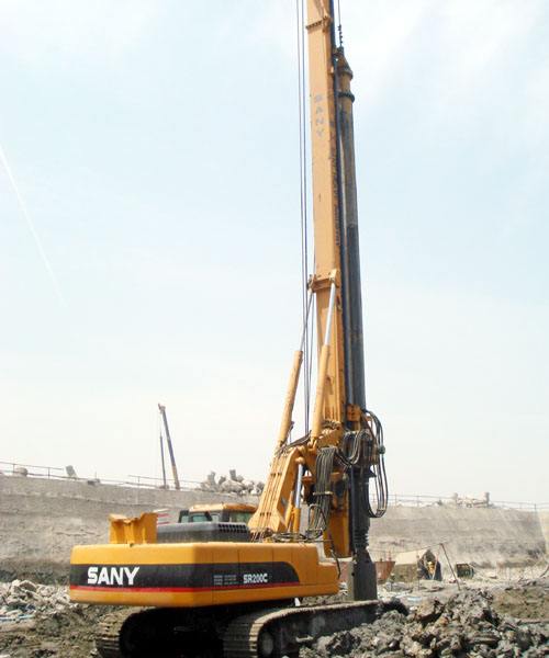 成都旋挖鉆機租賃工程施工案例.jpg 成都旋挖鉆機租賃工程施工案例.jpg