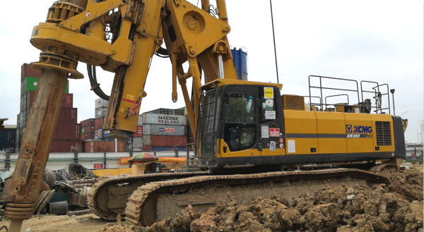 旋挖機(jī)機(jī)油異常消耗?為啥?.jpg 旋挖機(jī)機(jī)油異常消耗?為啥?.jpg